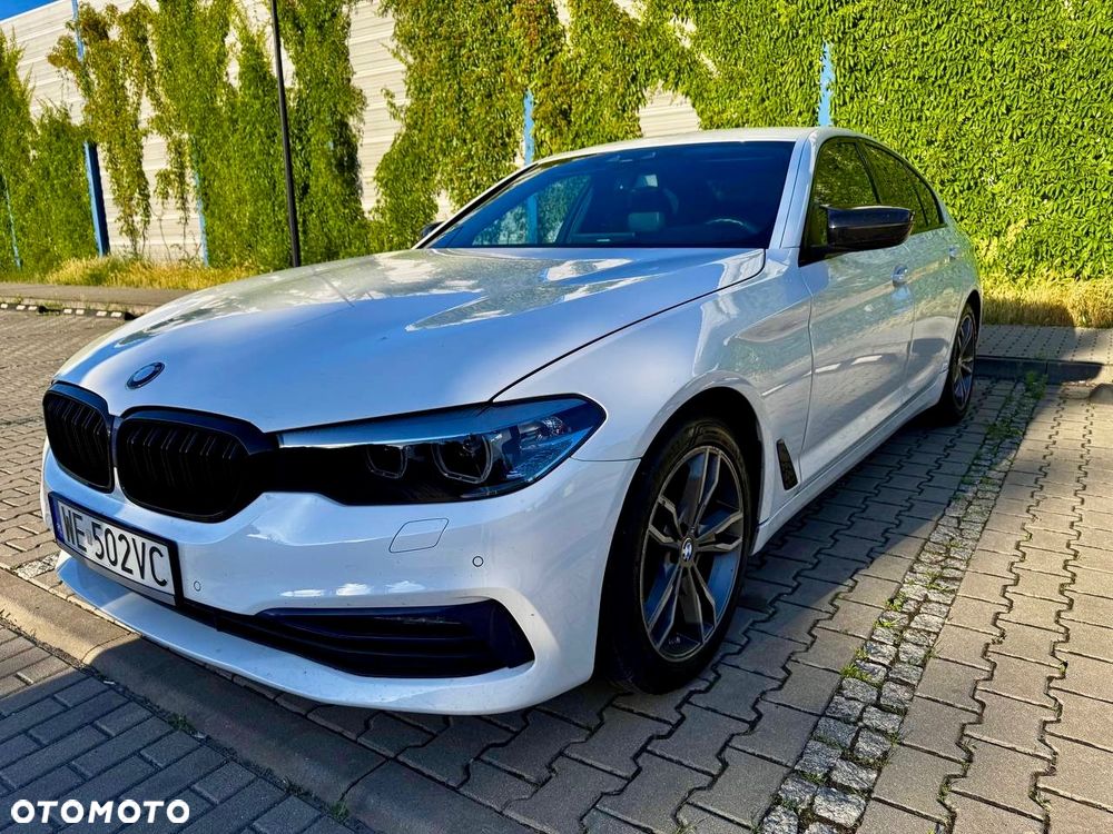 BMW Seria 5 518d Sport Line - 15