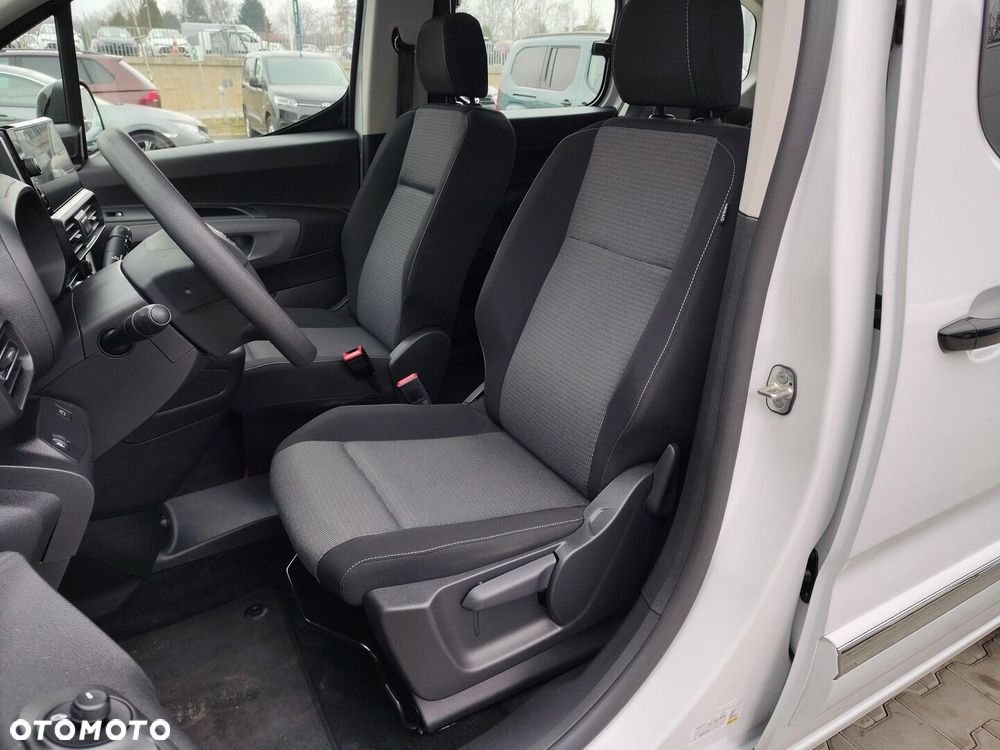 Toyota Proace City Verso 1.5 D-4D Business - 10