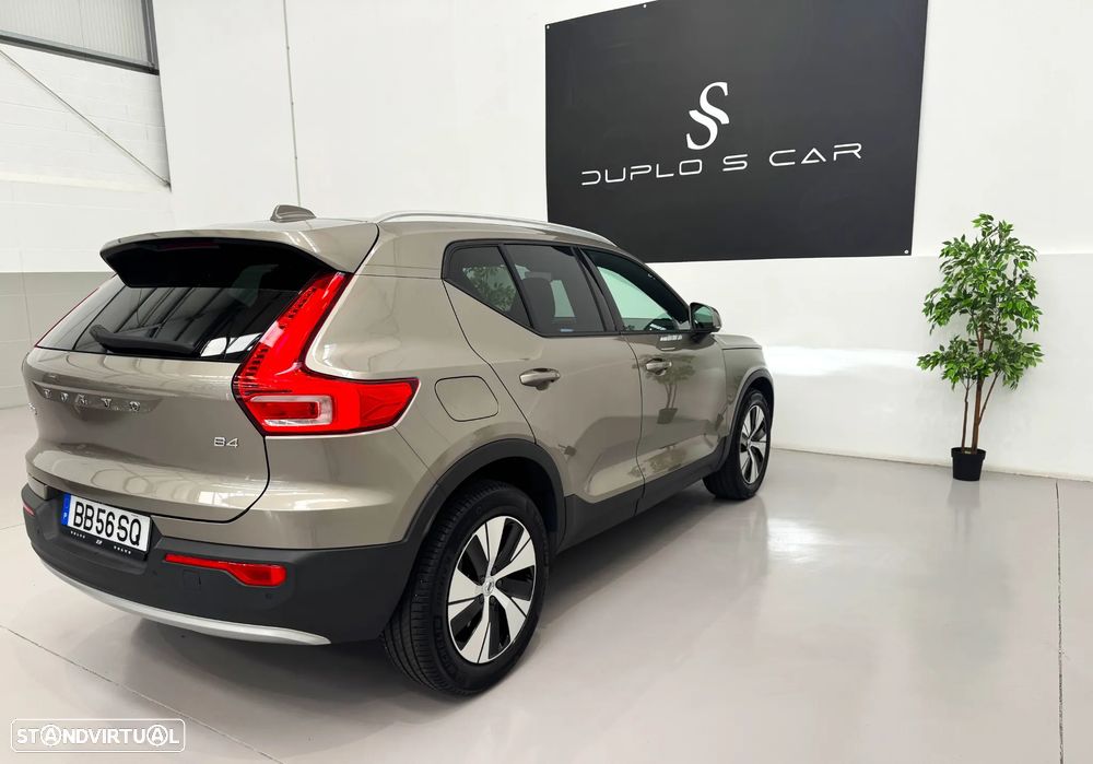 Volvo XC 40 B4 B DKG Momentum Pro - 14