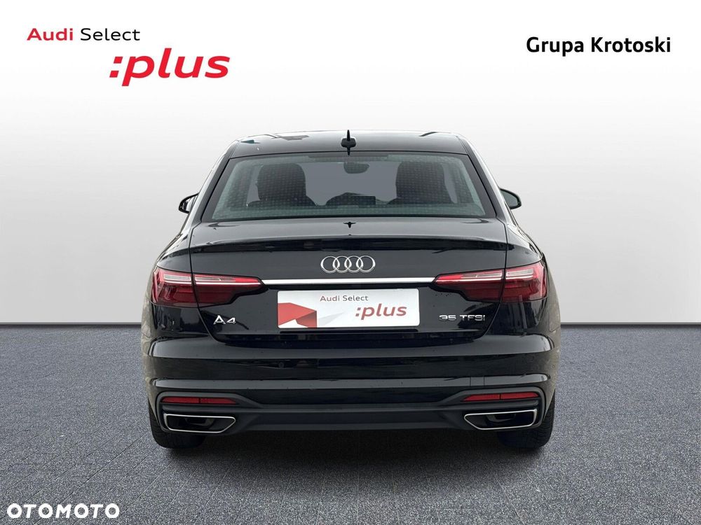 Audi A4 Limousine - 5