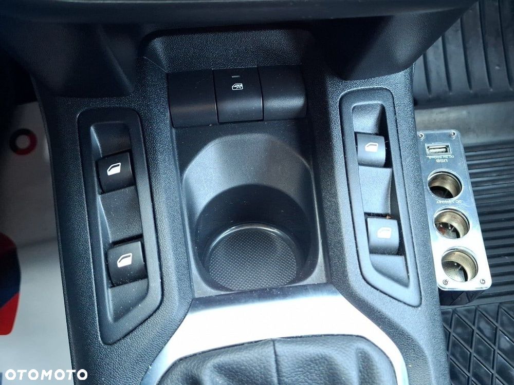 Citroën C-Elysée 1.2 PureTech GPF More Life - 23