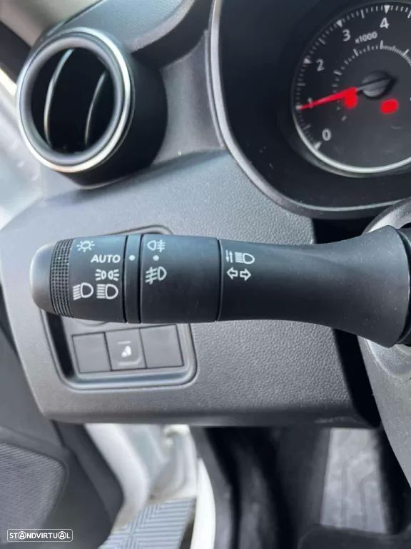 Dacia Duster 1.0 TCe Prestige - 11