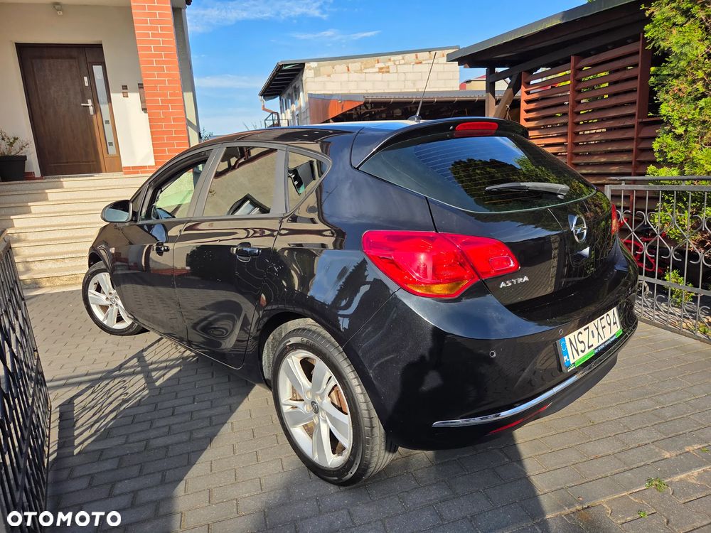 Opel Astra - 4