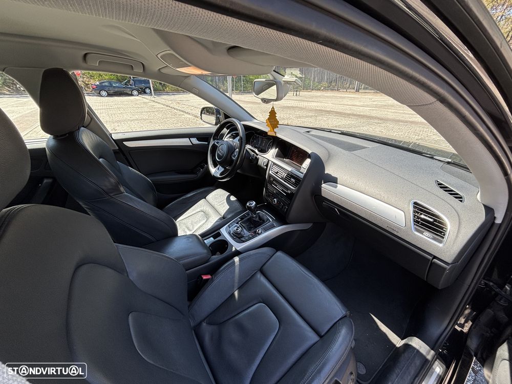 Audi A4 Avant 2.0 TDI Business Line Sport - 28