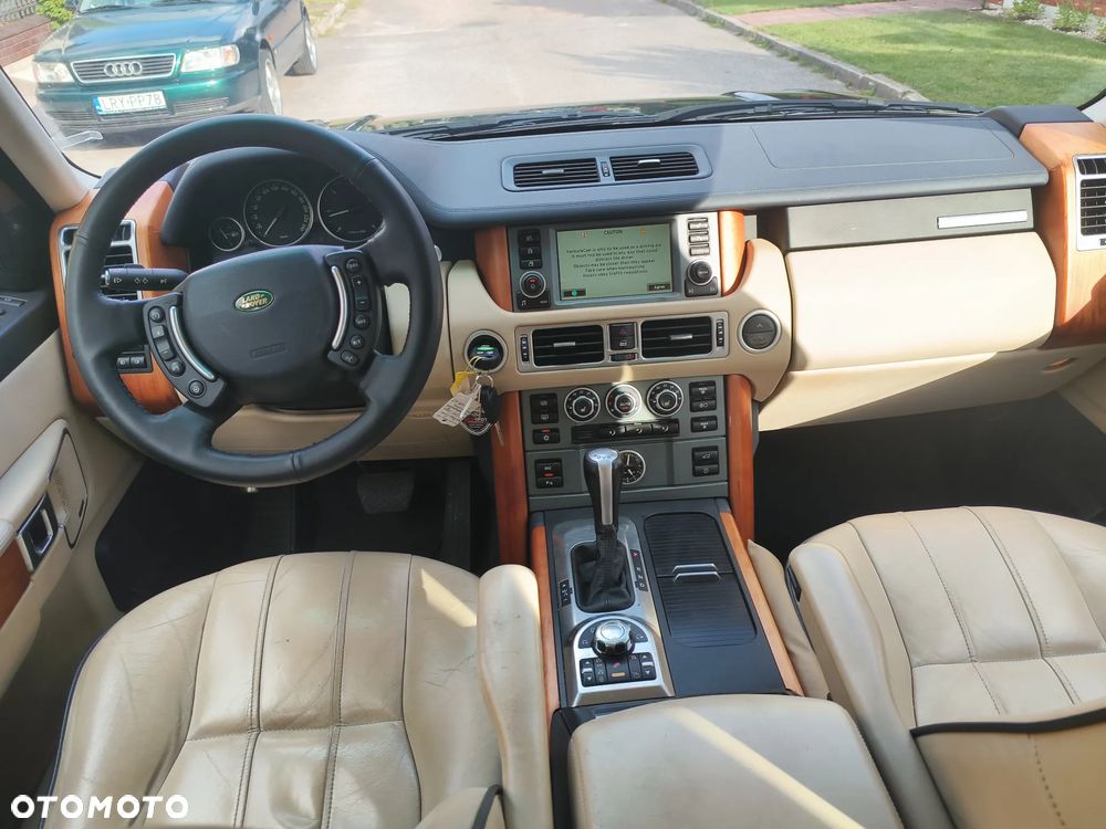 Land Rover Range Rover TDV8 Vogue - 6