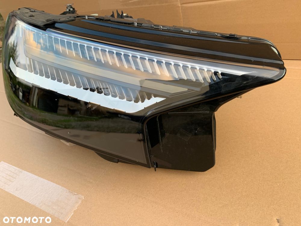 Lampa prawa przód Audi Q4 89A E-Tron Matrix - 5