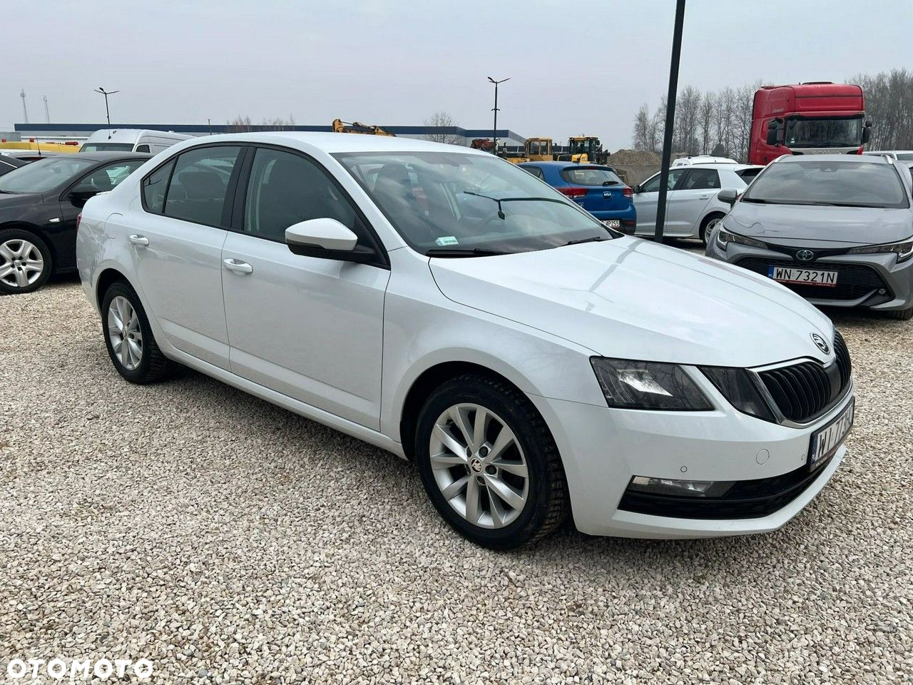 Skoda Octavia 1.6 TDI Ambition DSG - 12