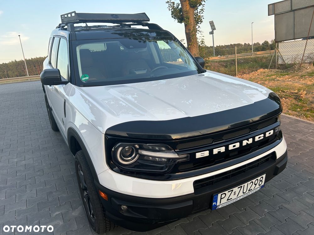 Ford Bronco - 2