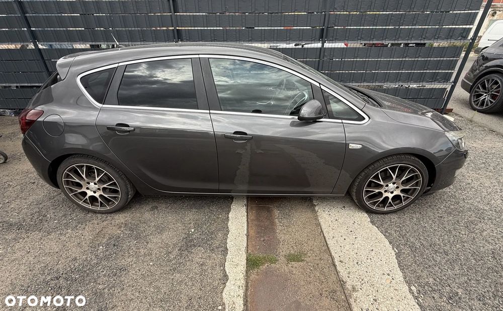 Opel Astra 1.4 Turbo Edition Sport - 9