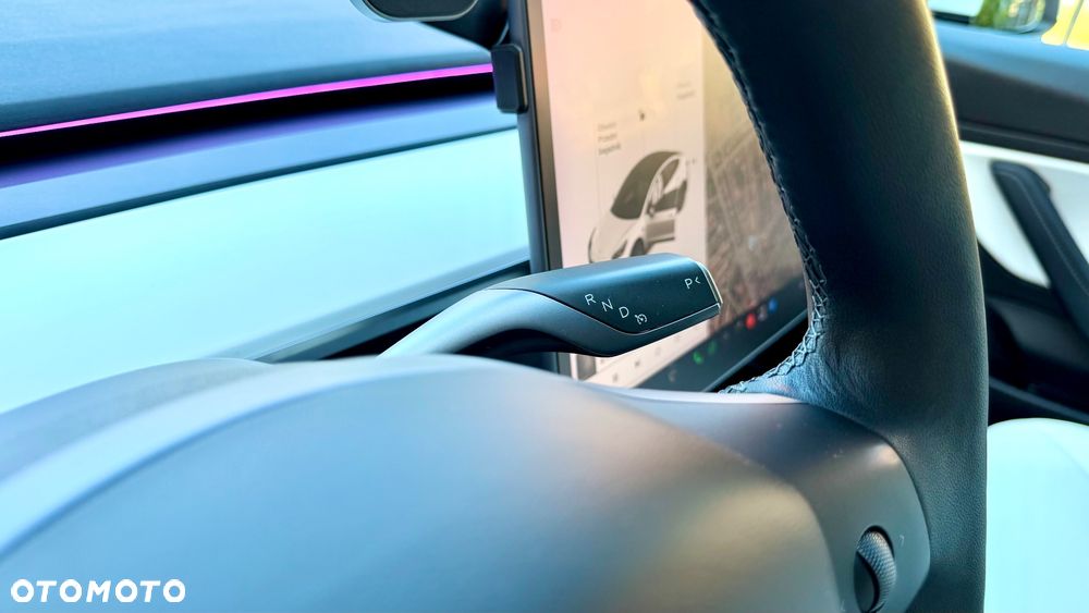 Tesla Model 3 Long Range AWD - 16