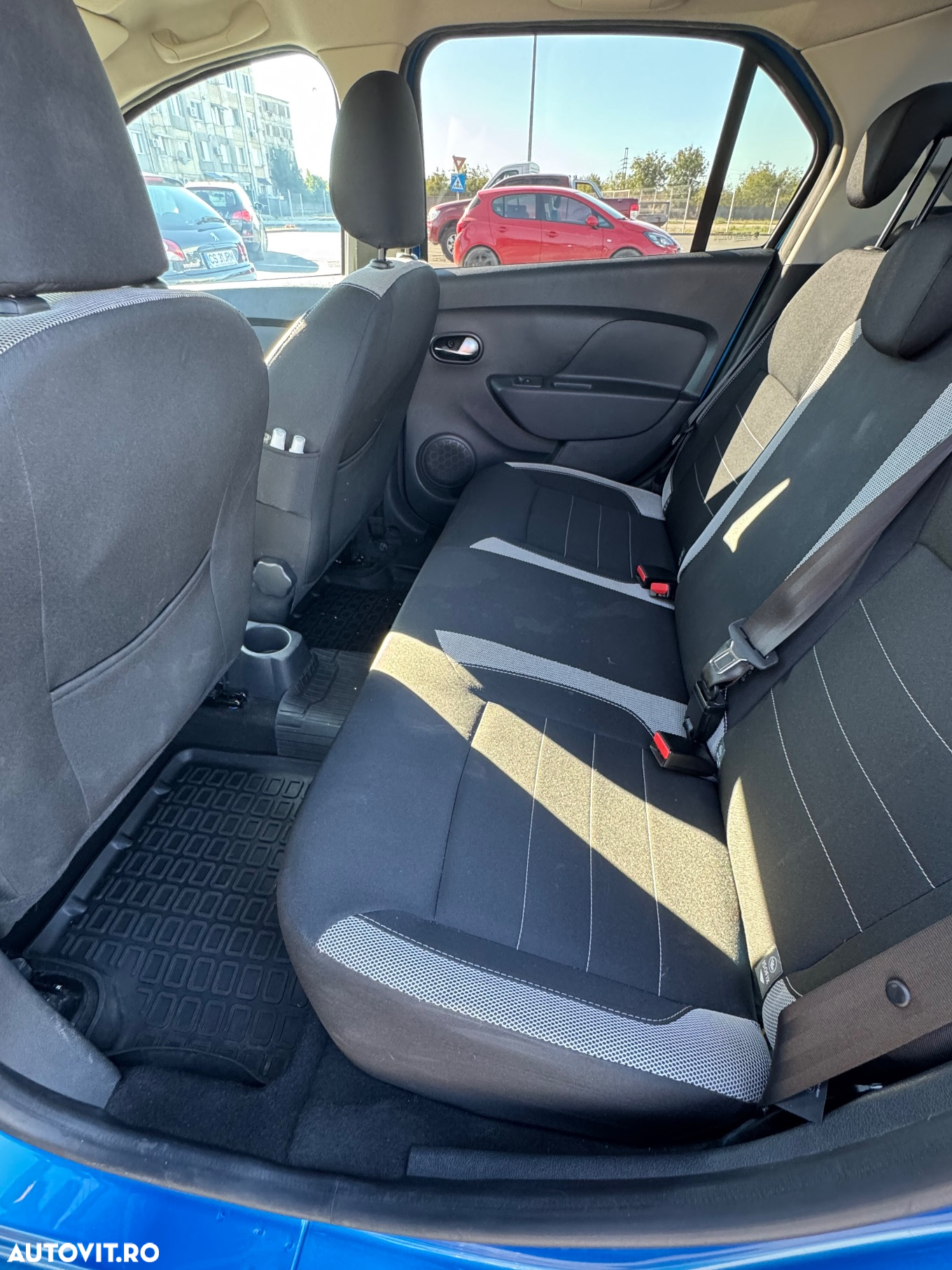 Dacia Logan Stepway 0.9 TCe - 12