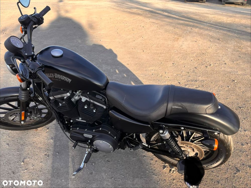 Harley-Davidson Sportster Iron 883 - 1