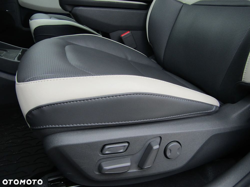 Kia EV3 81.4kWh GT Line - 10