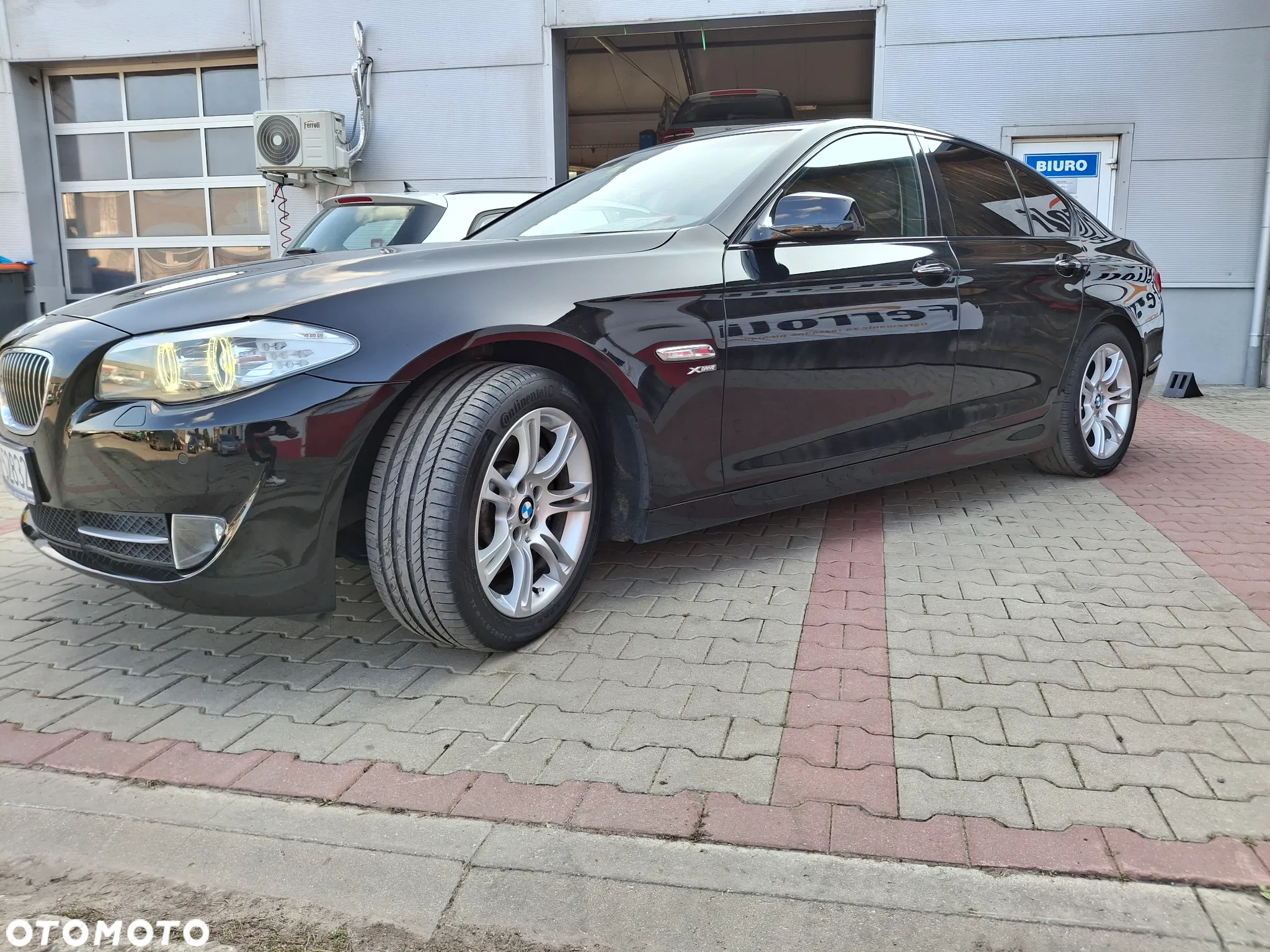 BMW Seria 5 528i xDrive Luxury Line - 5