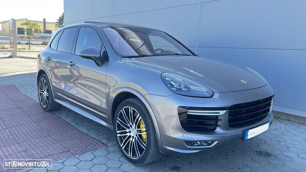 Porsche Cayenne Turbo S Tiptronic S - 1