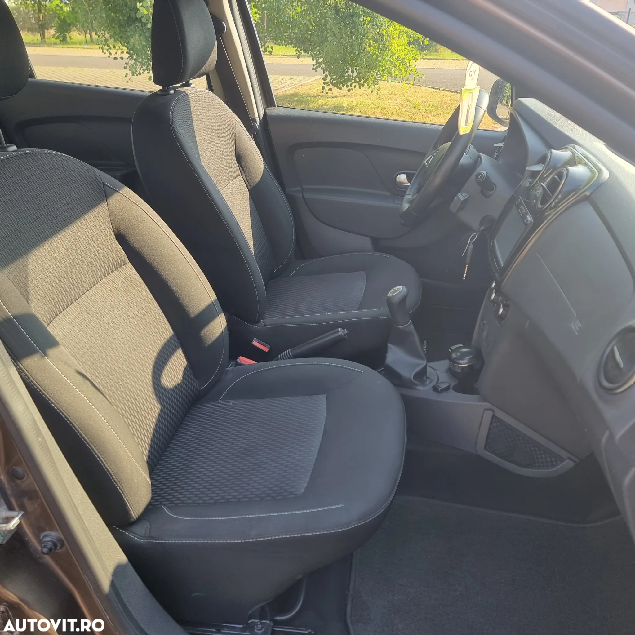 Dacia Sandero TCe 90 Expression - 9