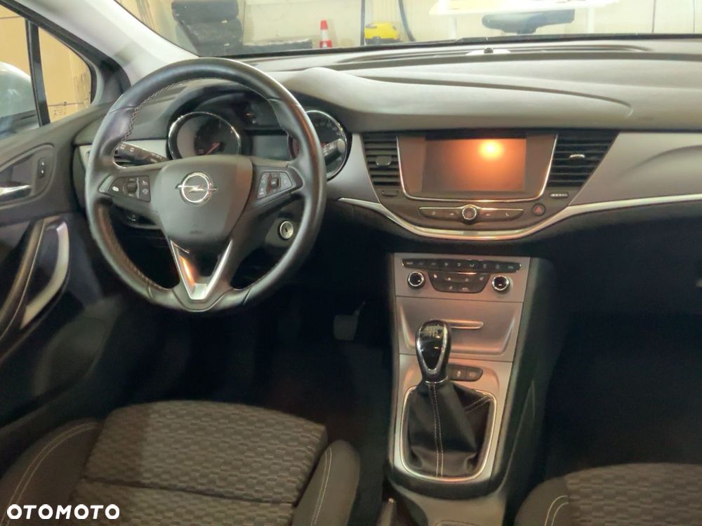 Opel Astra 1.6 D (CDTI) Start/Stop Business - 12
