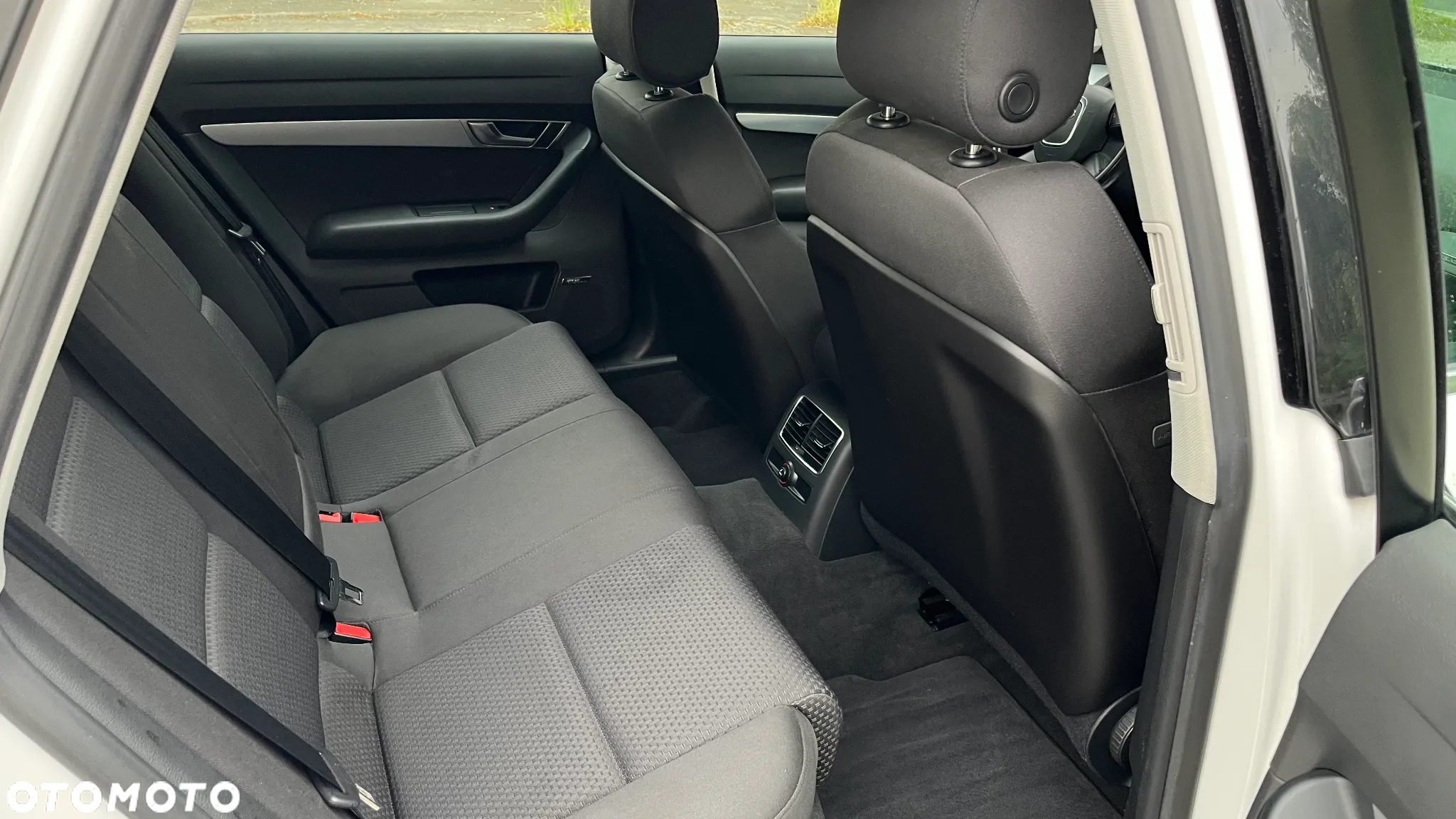 Audi A6 Avant 3.0 TDI DPF quattro tiptronic - 19