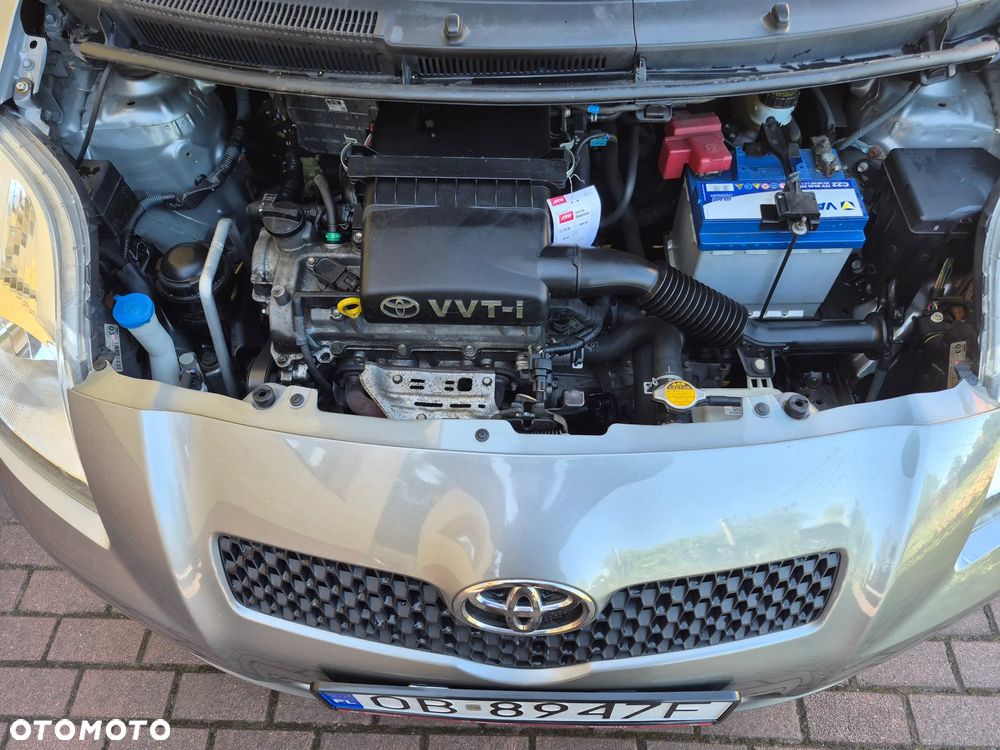 Toyota Yaris 1.33 Sol - 4