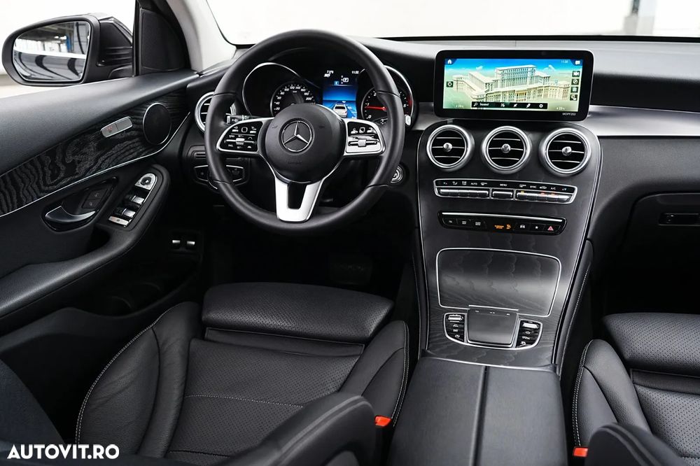 Mercedes-Benz GLC 220 d 4Matic 9G-TRONIC Exclusive - 22