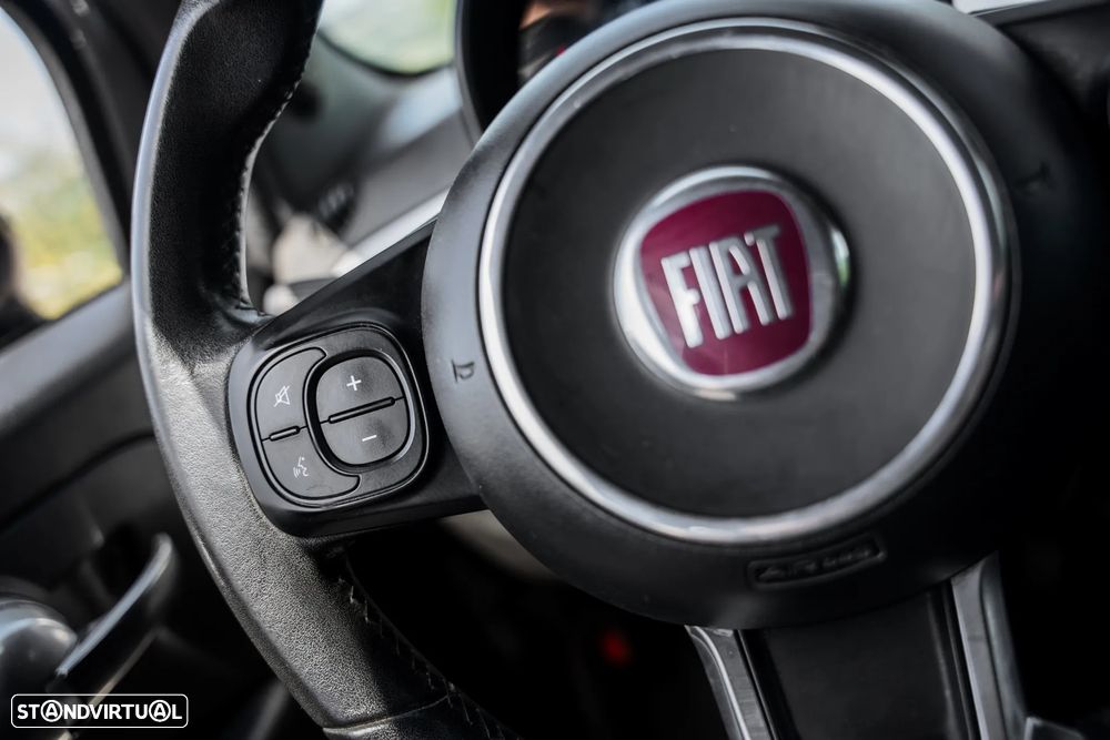 Fiat 500C 1.0 Hybrid Connect - 34