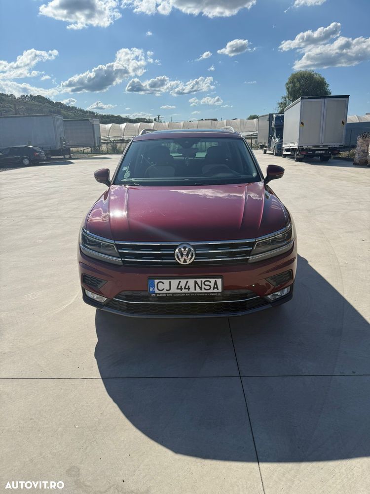 Volkswagen Tiguan - 2
