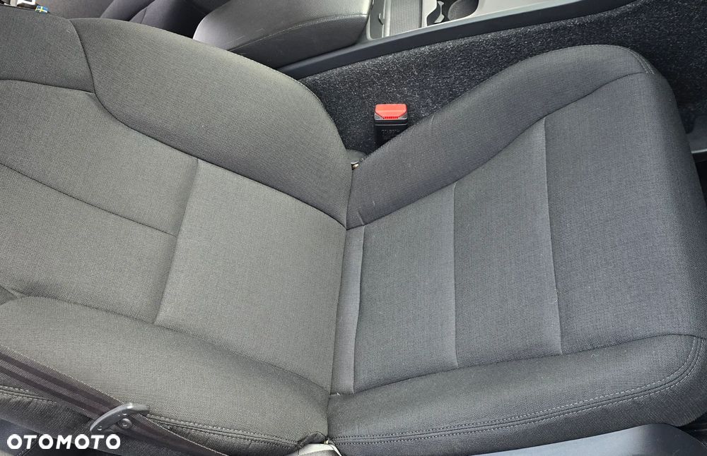 Volvo XC 40 D3 Momentum Core - 22