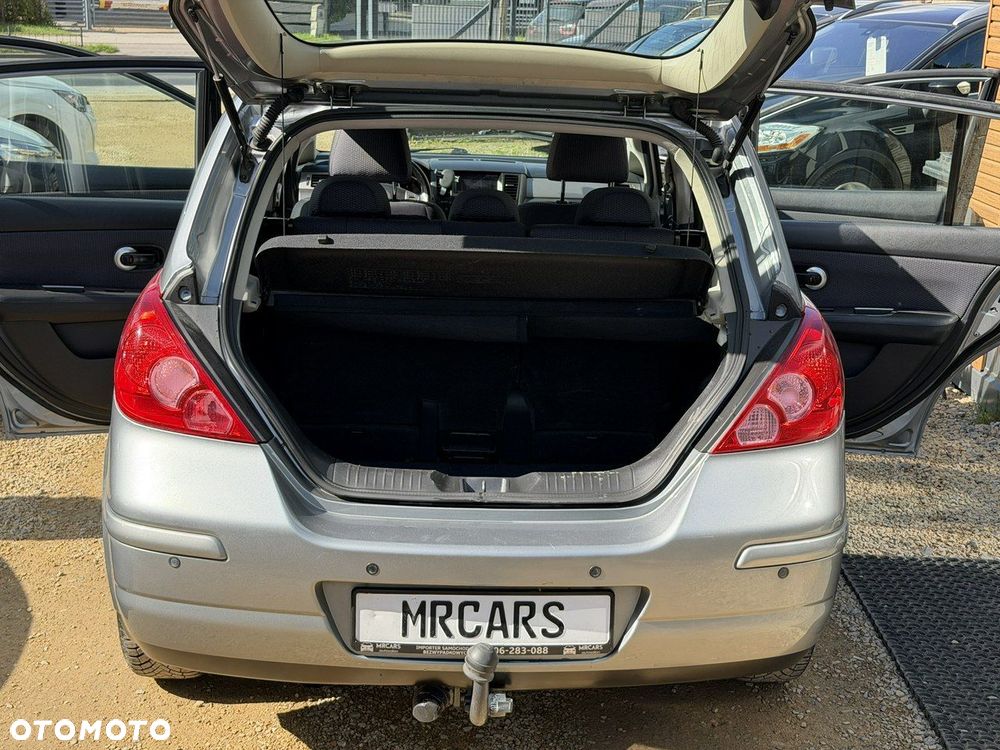 Nissan Tiida - 26