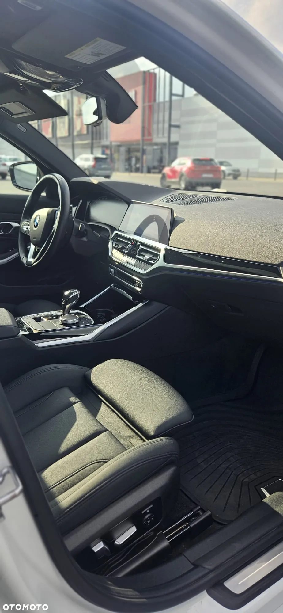 BMW Seria 3 330i xDrive Sport Line - 22
