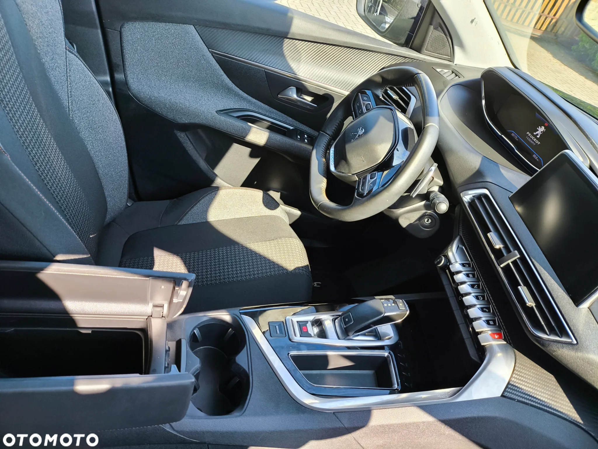 Peugeot 3008 BlueHDi 130 Stop & Start EAT8 Allure Pack - 19