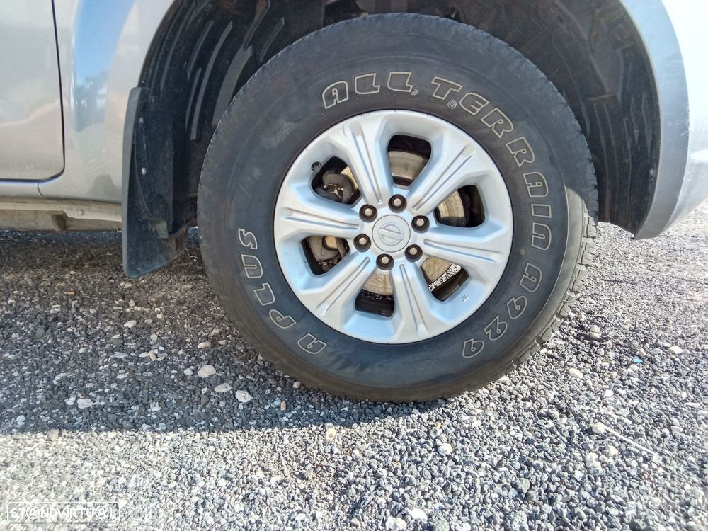 Nissan Navara 2.3 dCi CD 4WD Tekna - 19