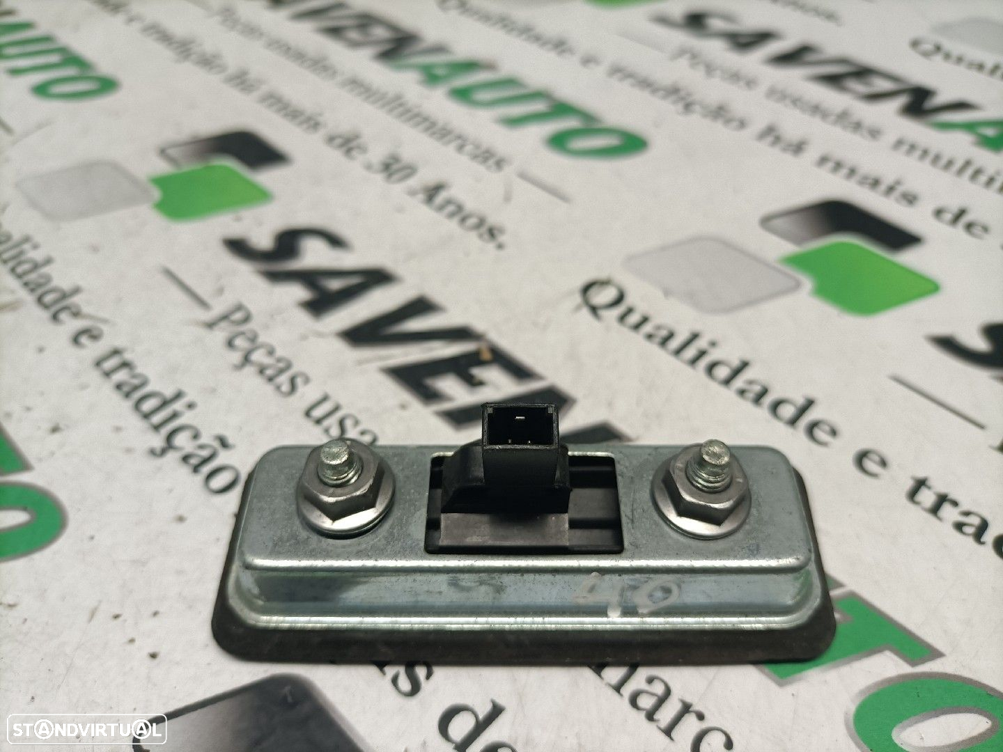 Interruptor / Switch / Botão Da Mala Chevrolet Captiva (C100, C140) - 3
