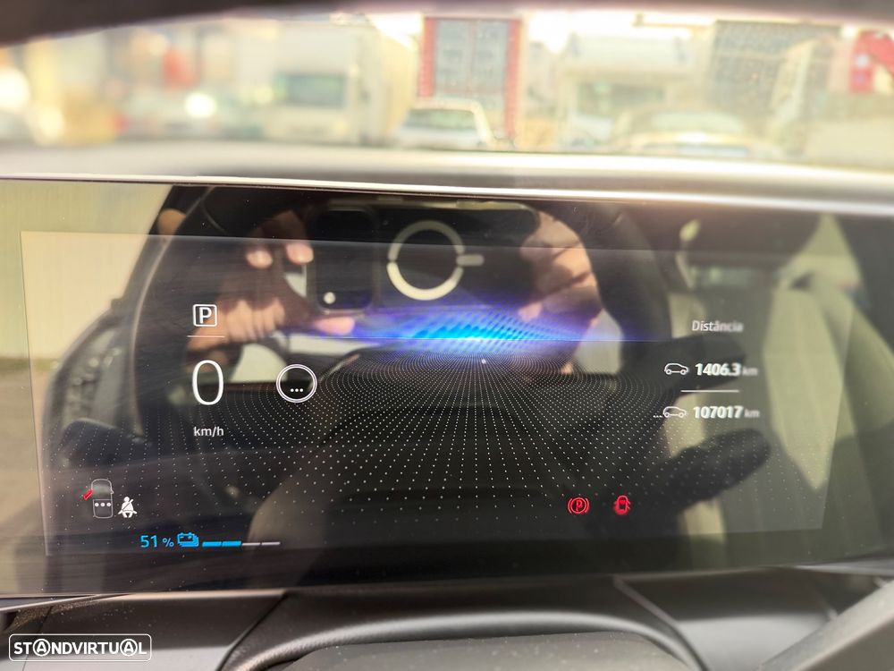 Renault Mégane E-Tech - 18