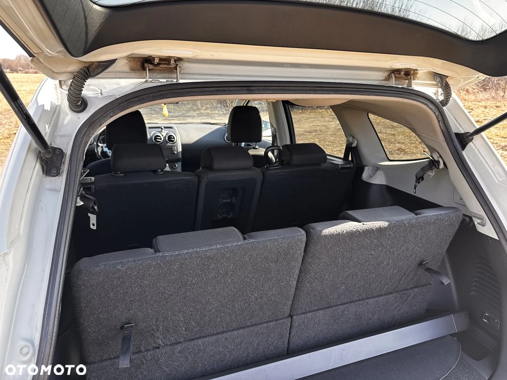 Nissan Qashqai+2 1.6 dCi 4x4 Tekna - 21