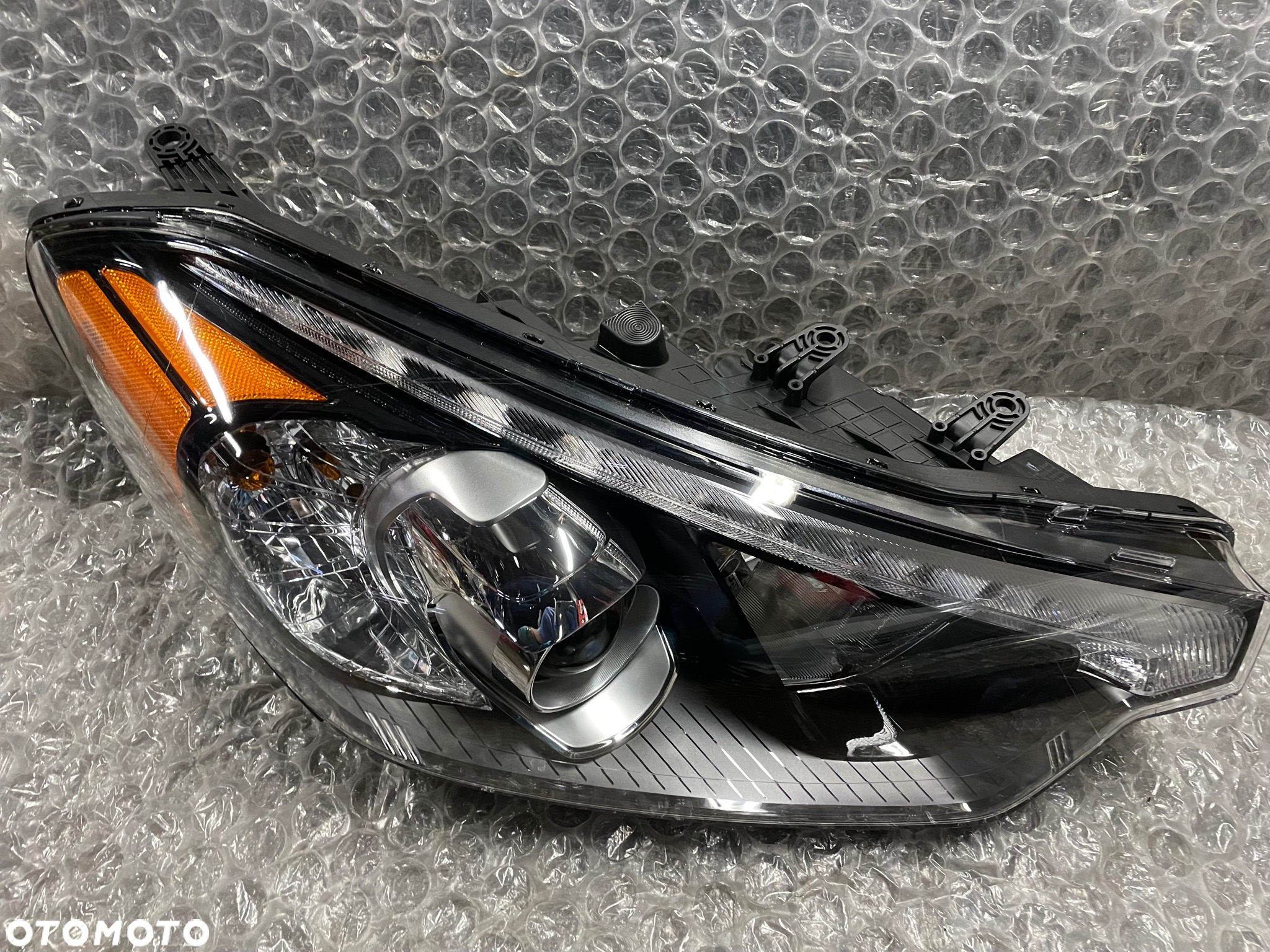 LAMPA PRAWA SOCZEWKA LED KIA CERATO FORTE 92102-AA - 5