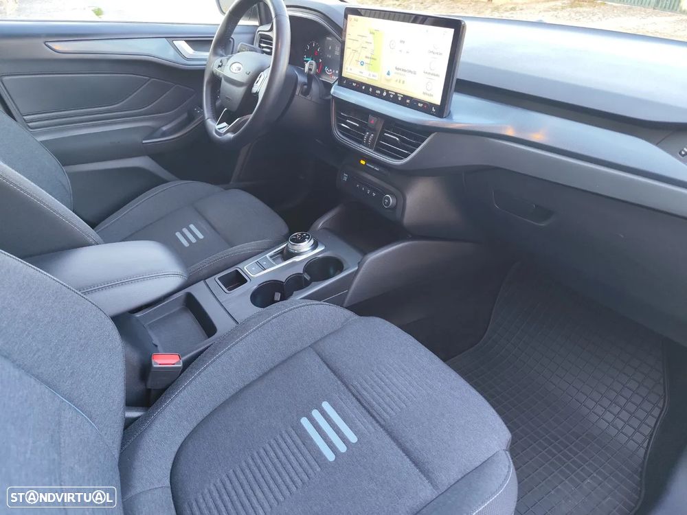 Ford Focus SW 1.5 TDCi EcoBlue Active Aut. - 44