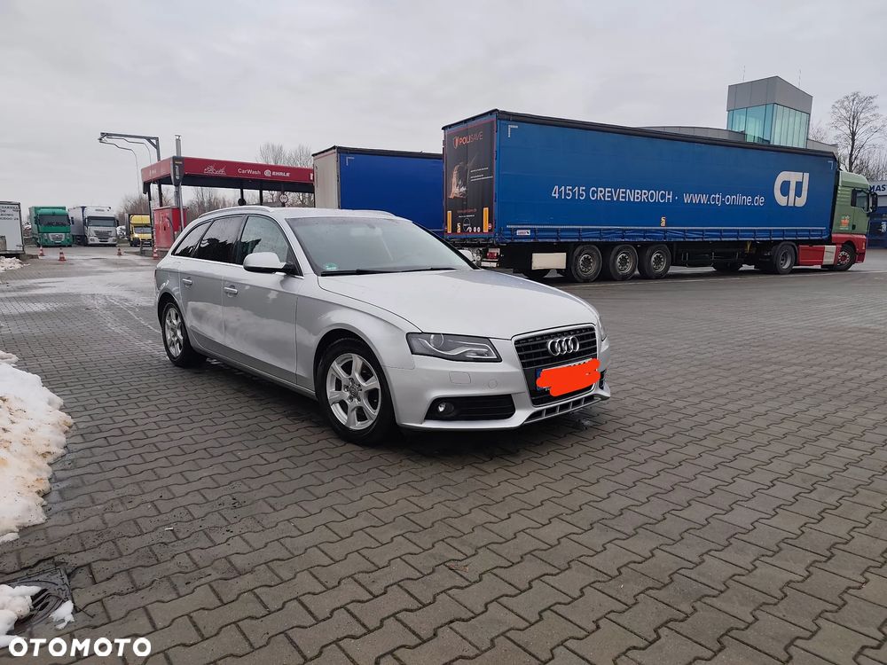 Audi A4 Avant 2.0 TDI DPF Attraction - 12
