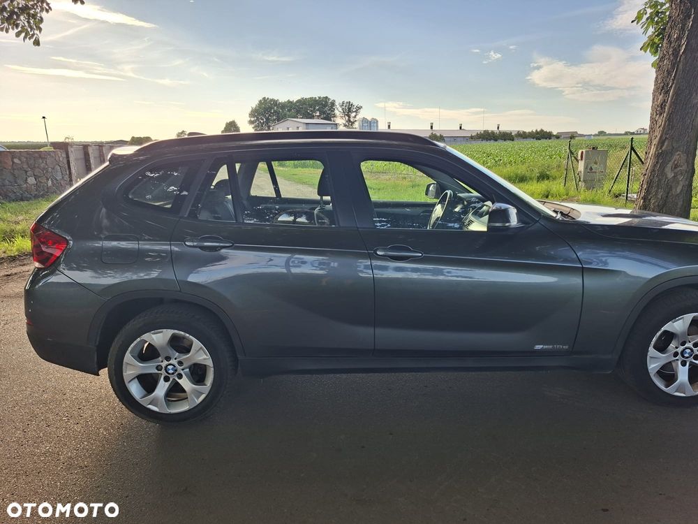 BMW X1 sDrive18d xLine - 14