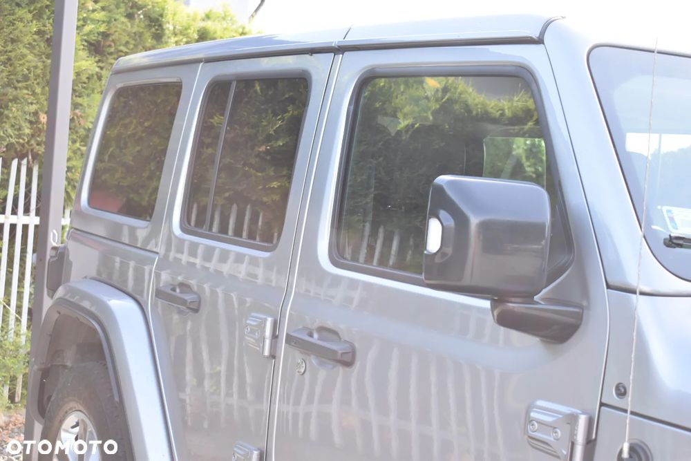 Jeep Wrangler 3.6 Unlim Sahara - 10