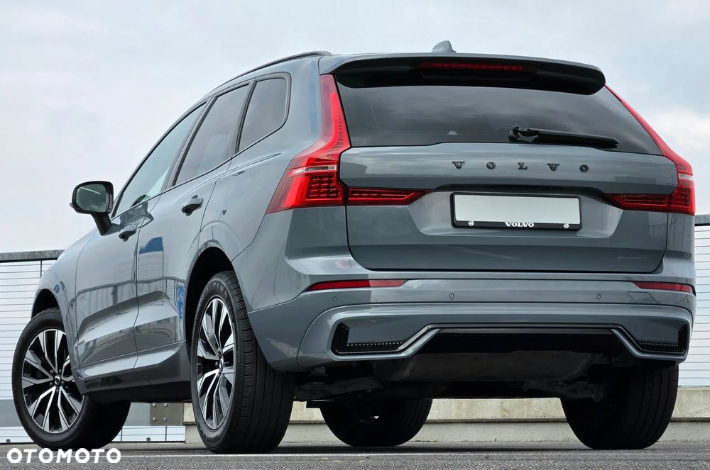 Volvo XC 60 B4 B Plus Dark - 6