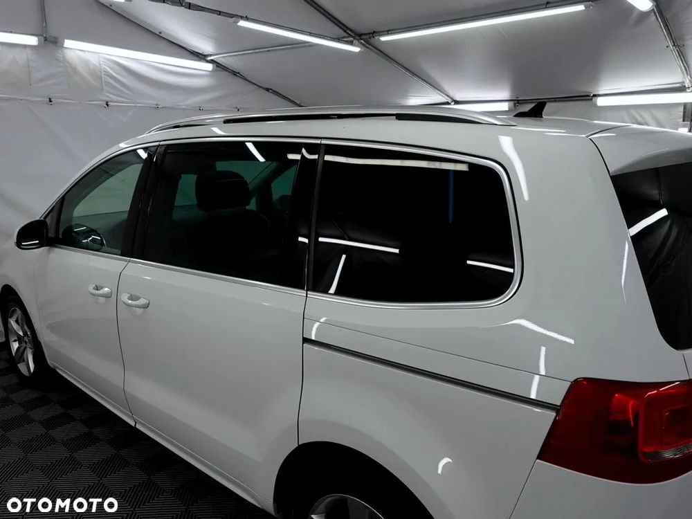 Volkswagen Sharan 2.0 TDI 4Mot Comfortline - 25