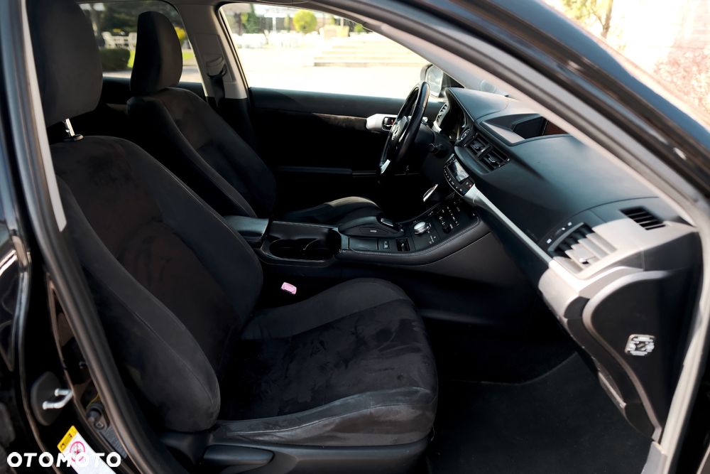 Lexus CT 200h F Sport - 10