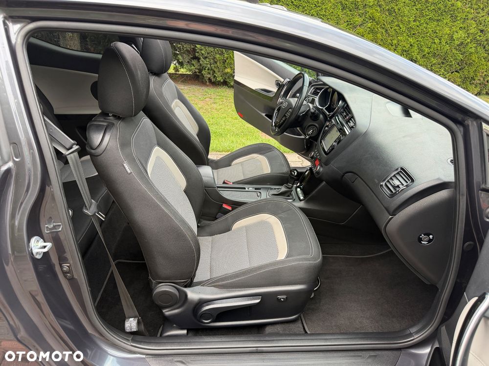 Kia ProCeed 1.6 GDI XL DCT - 28