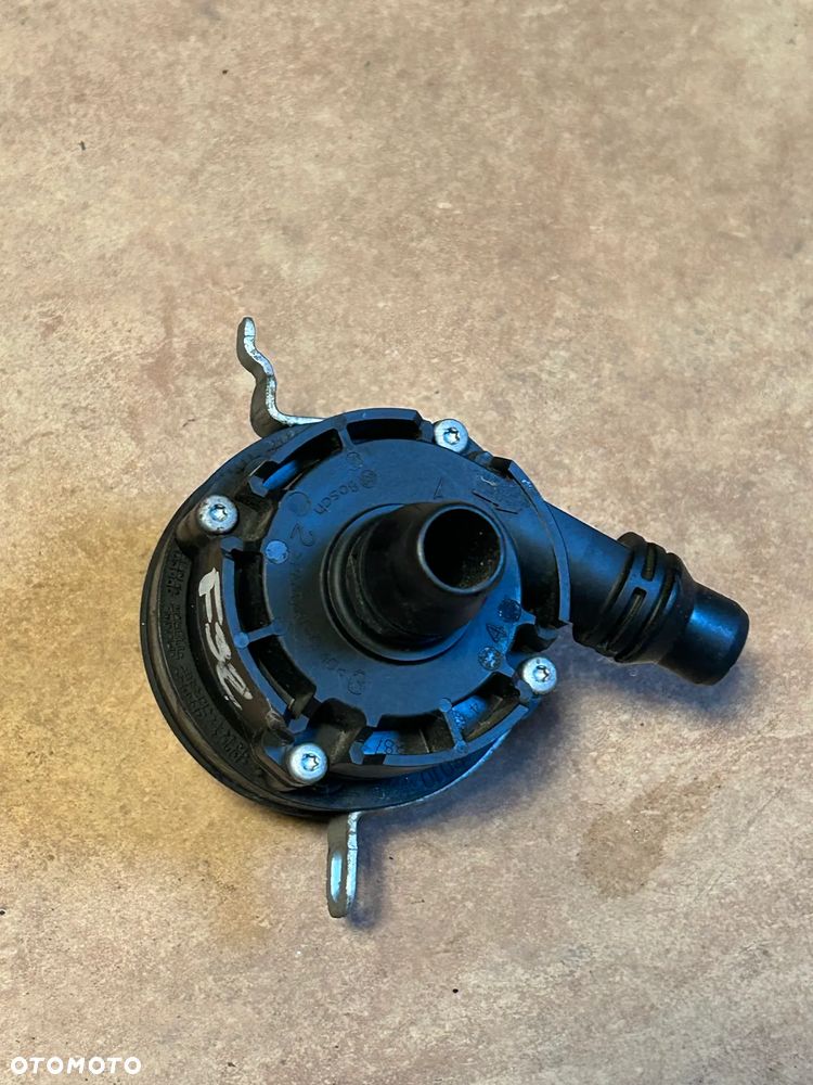 BMW F20 F30 F36 G20 ELEKTRYCZNA POMPA WODY 9147359 - 3
