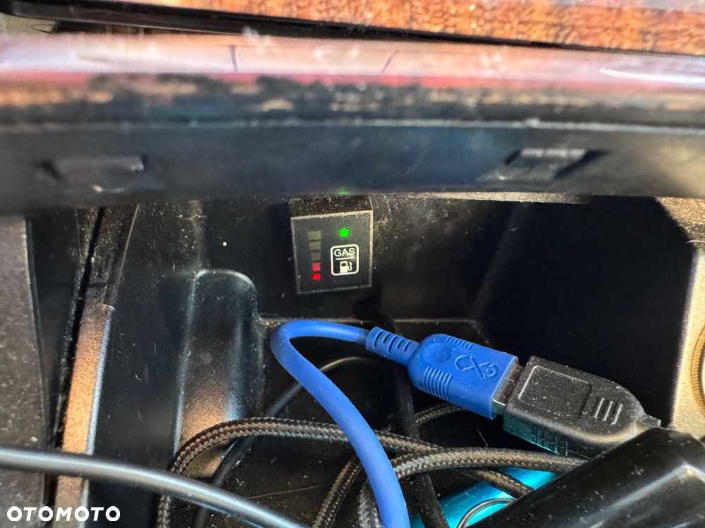 Mercedes-Benz Klasa E 200 Kompressor Classic - 5