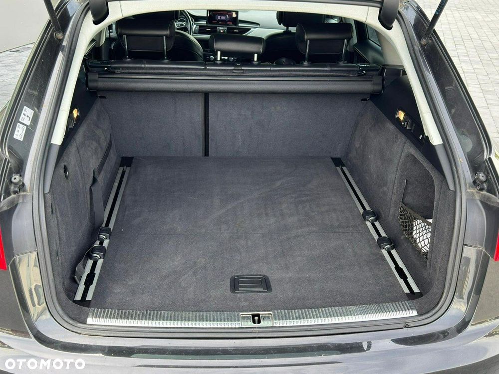 Audi A6 Avant - 16