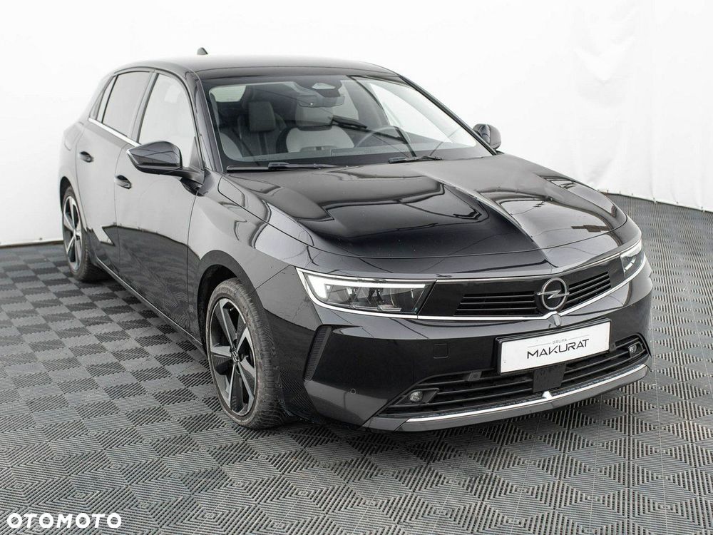 Opel Astra 1.2 T Elegance S&S - 4