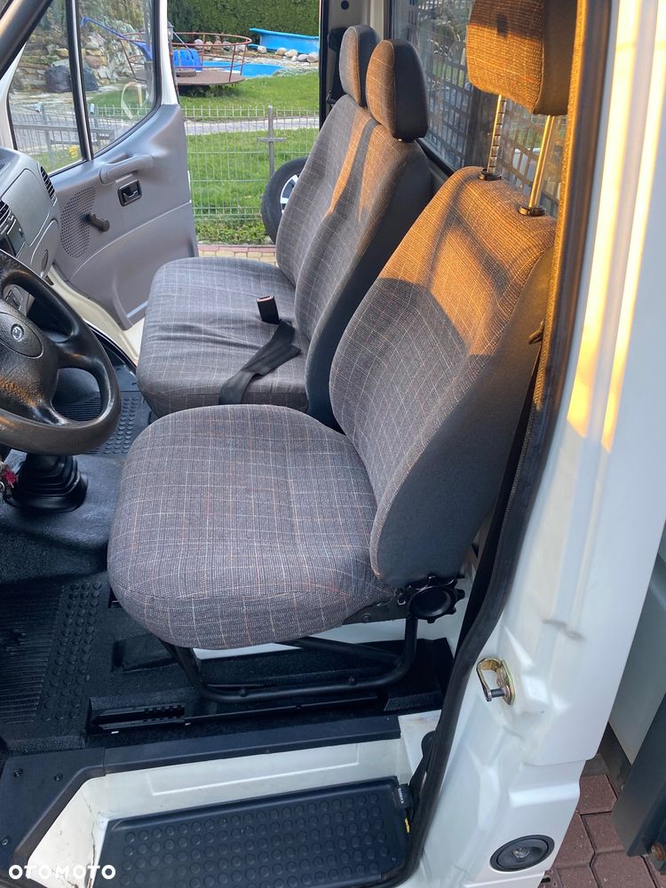 Ford TRANSIT 2,5 D Pompa na linkę, bezwypadkowy - 25