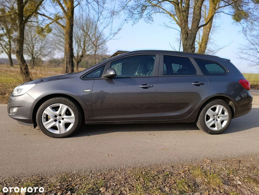 Opel Astra 2.0 CDTI DPF Sport - 25
