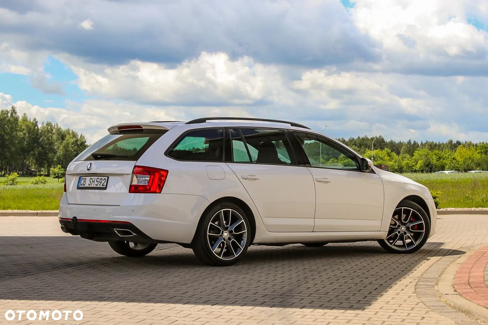 Skoda Octavia 2.0 TDI (Green tec) RS - 6